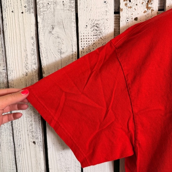 Vintage Santa Claus Christmas Holiday T-shirt Men’s Size Large Red Retro Novelty - Picture 6 of 10